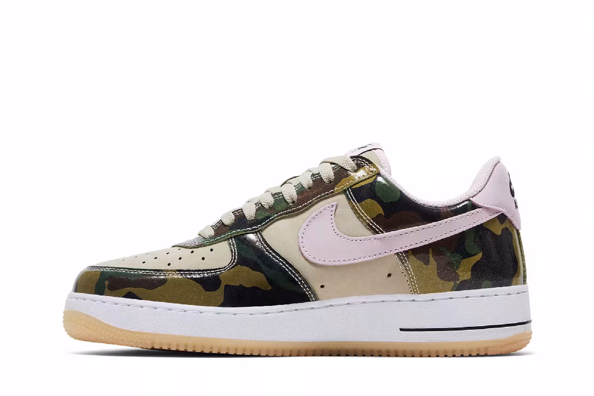 Nike Air Force 1 Low Patent Camo, view 4
