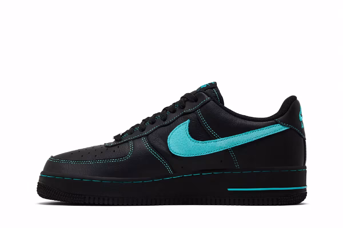 Nike Air Force 1 Un-Tiffany, view 4