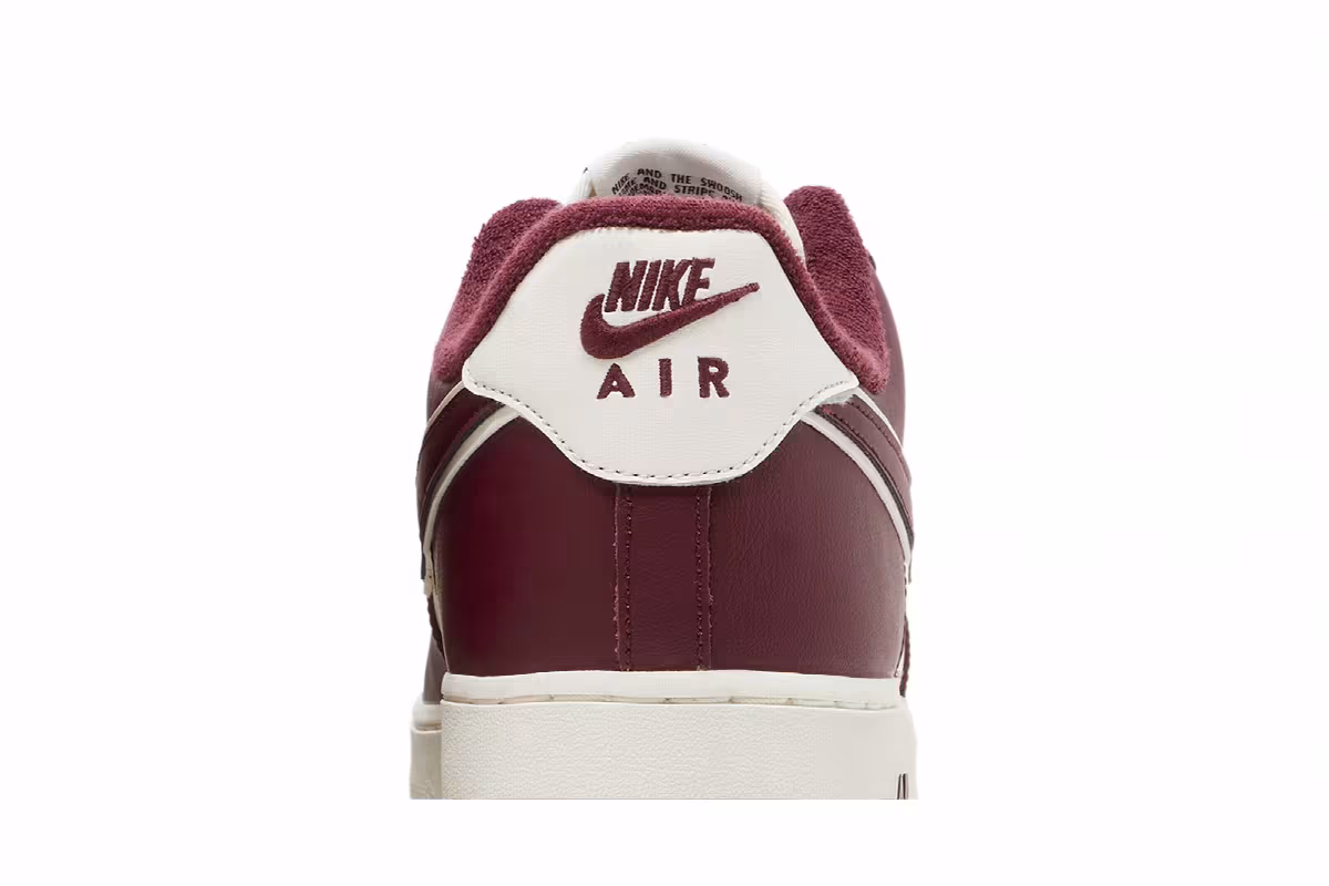 Nike Air Force 1 College Pack - Night Maroon, view 8