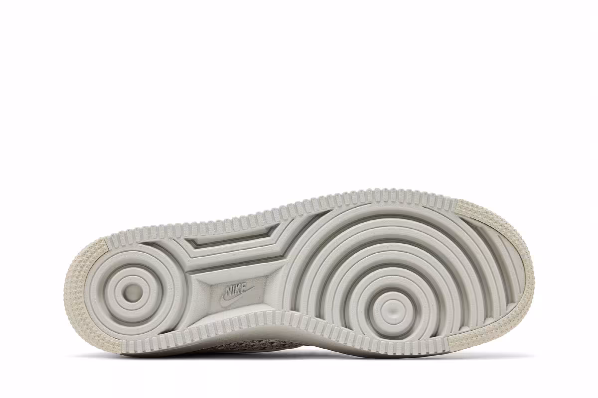 Nike Air Force 1 Flyknit 2.0 Light Bone, view 5