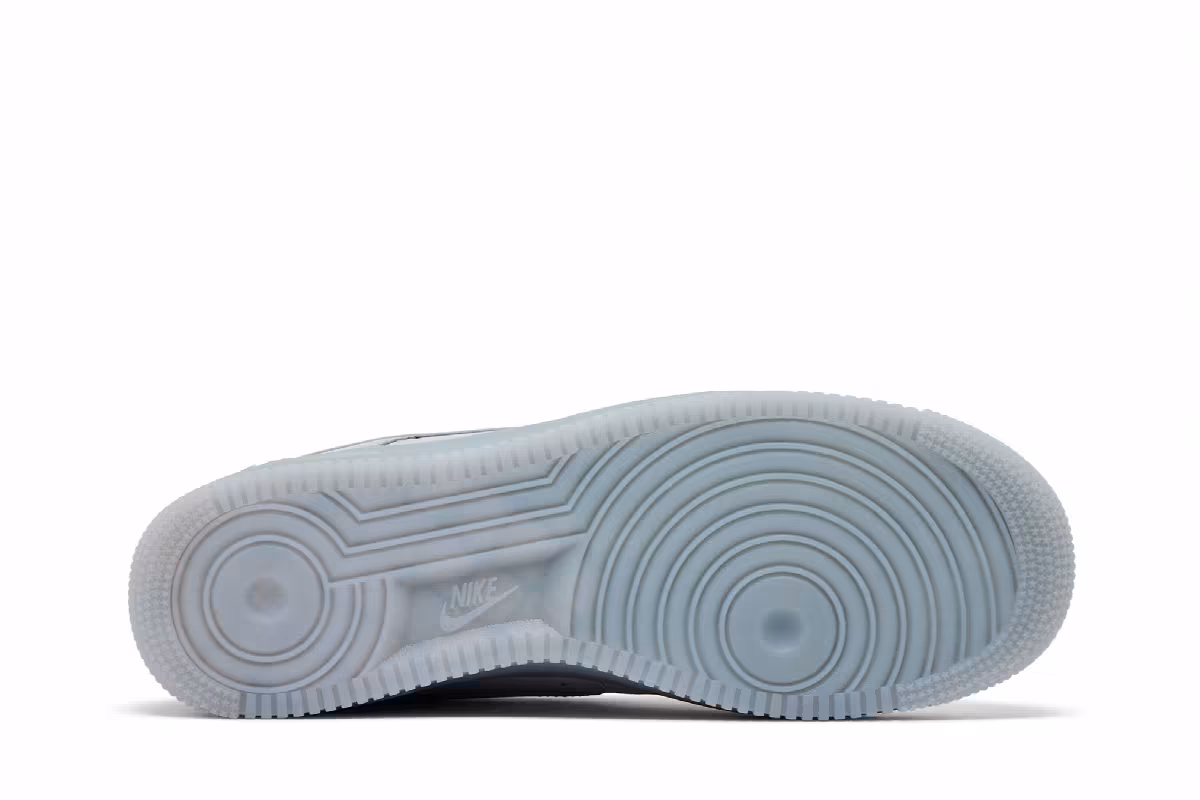 Nike Air Force 1 Triple Wolf Grey, view 5