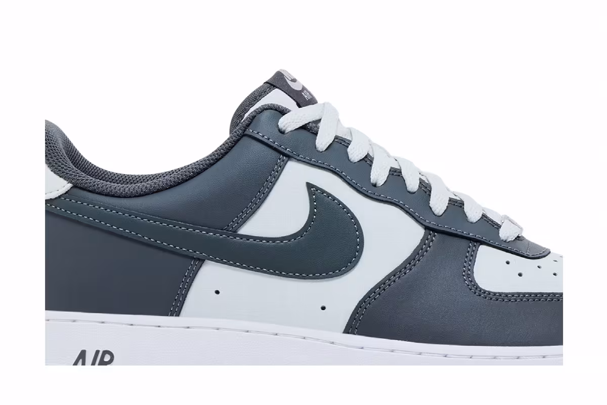 Nike Air Force 1 Low Photon Dust Dark Grey, view 3