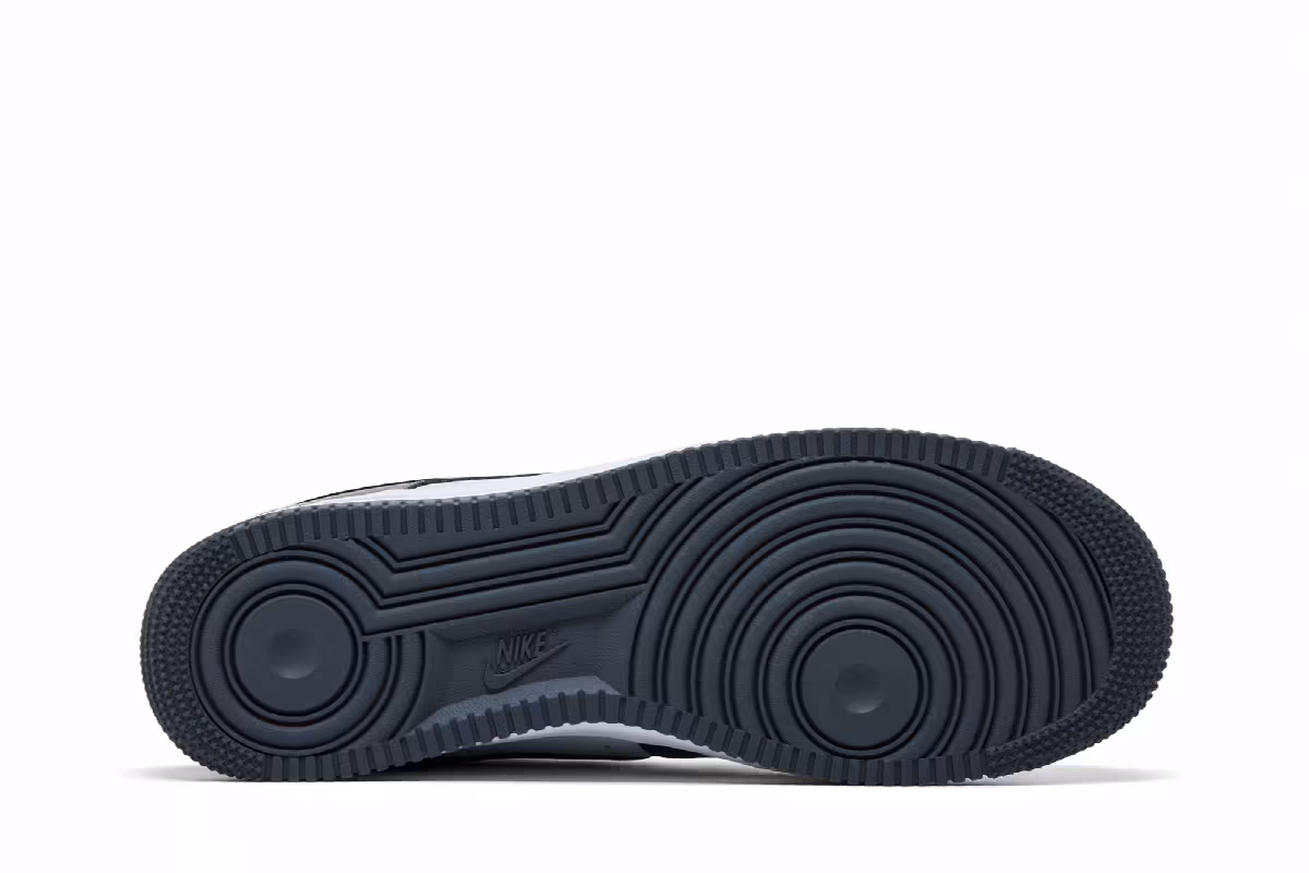 Nike Air Force 1 Low Photon Dust Dark Grey, view 5