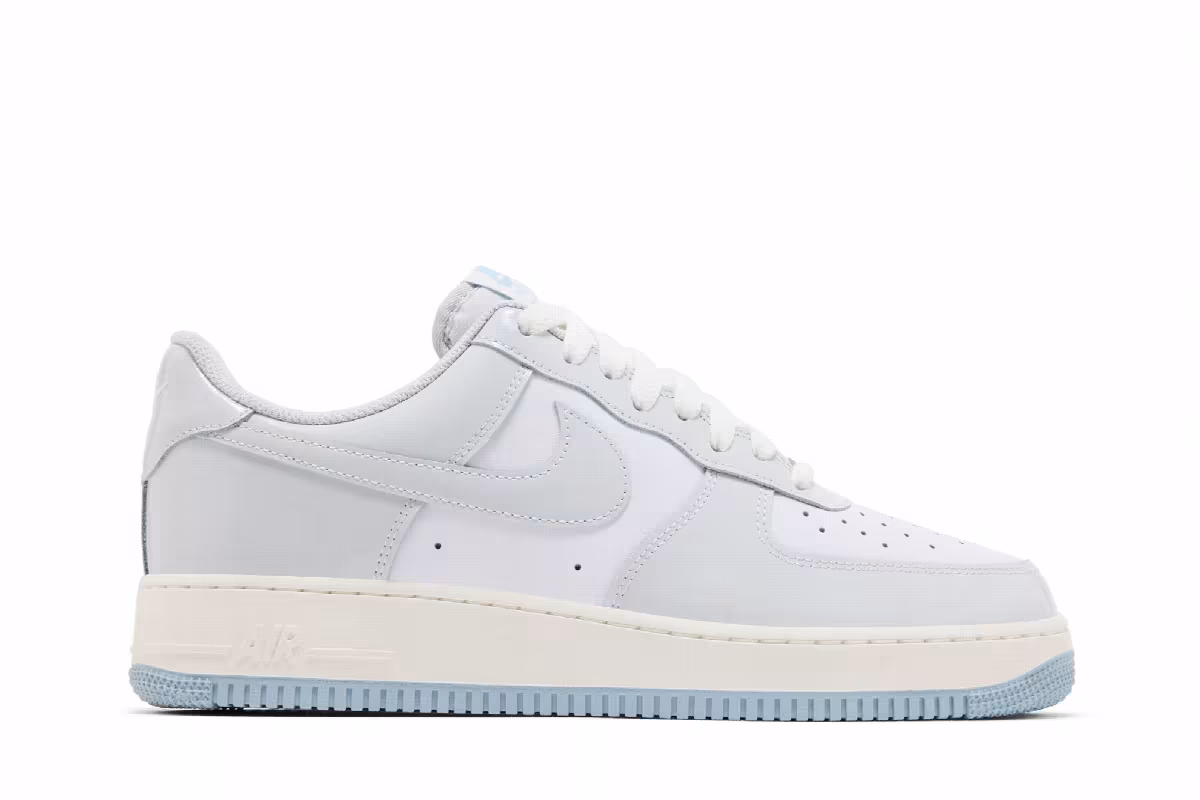 Nike Air Force 1 Low Photon Dust, view 2