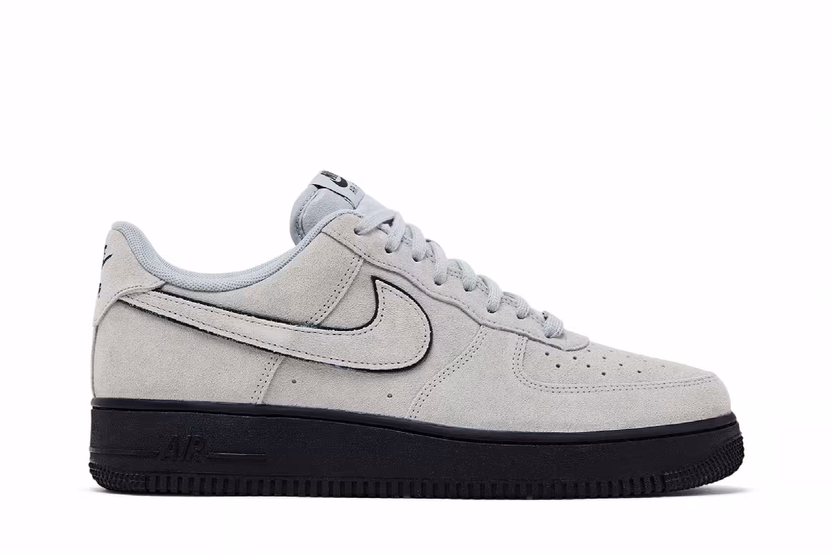 Nike Air Force 1 Smoke Grey Suede, view 2
