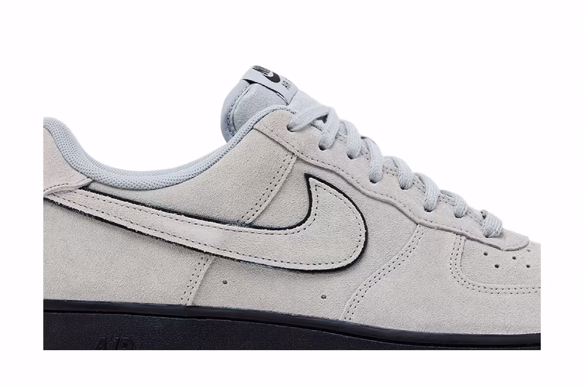 Nike Air Force 1 Smoke Grey Suede, view 3