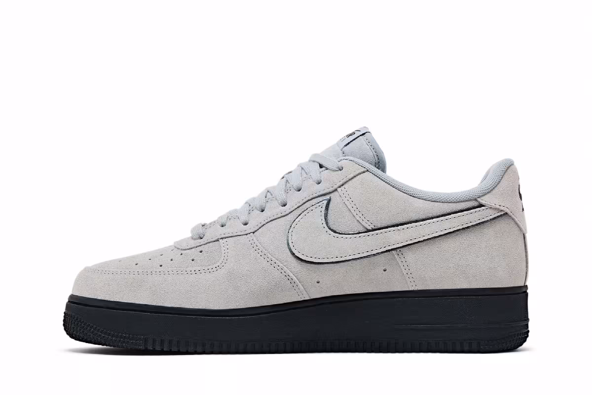 Nike Air Force 1 Smoke Grey Suede, view 4