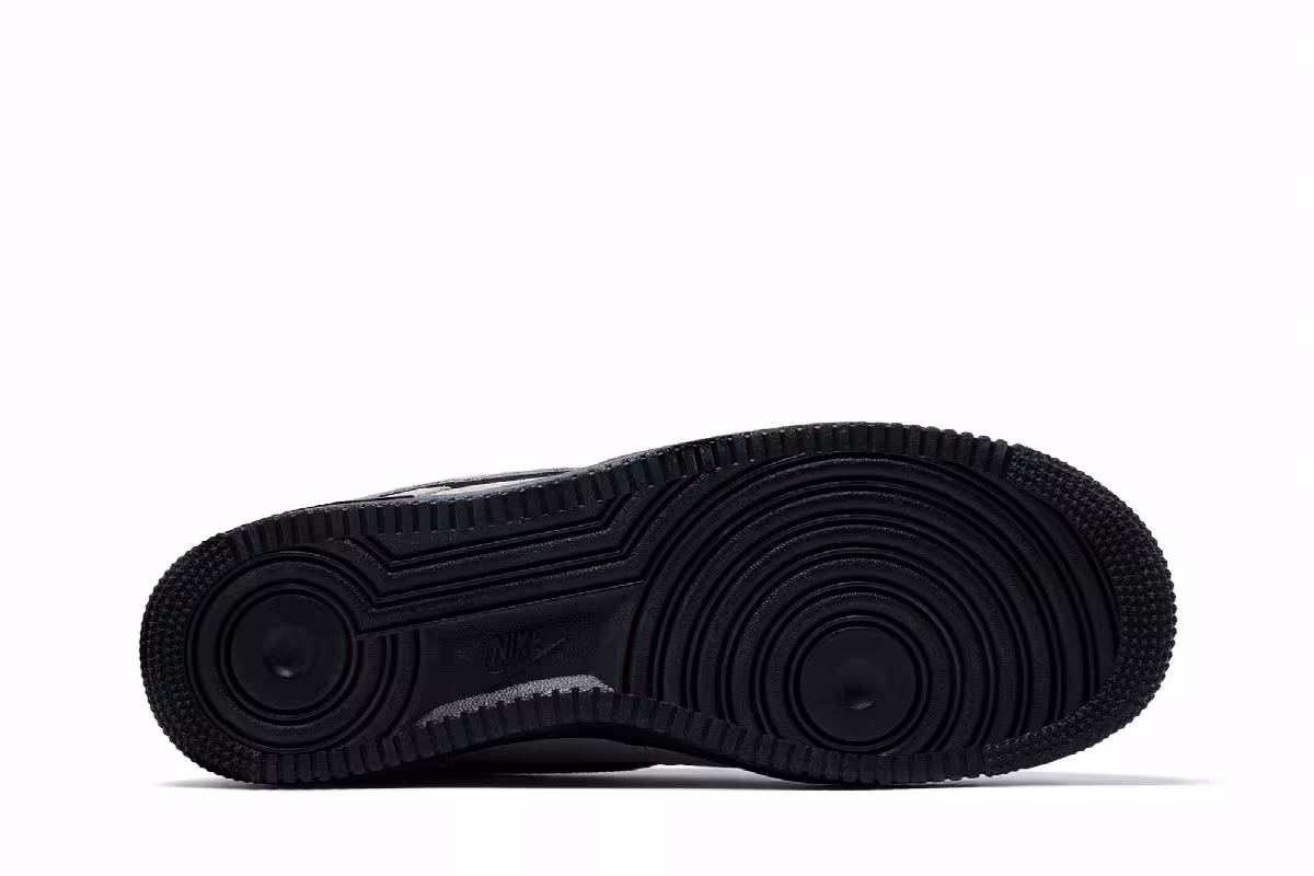 Nike Air Force 1 Smoke Grey Suede, view 5