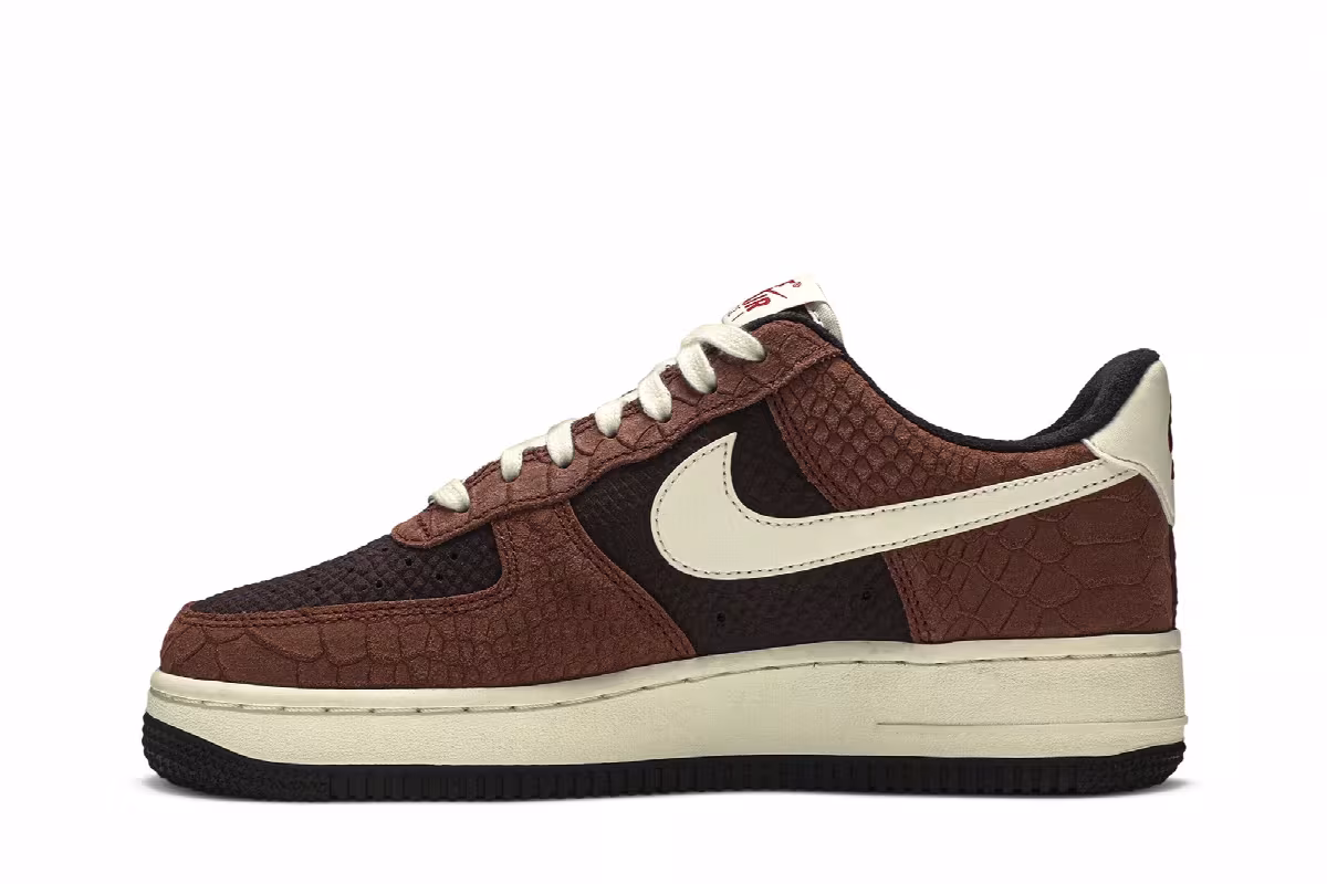 Nike Air Force 1 Low PRM Red Bark, view 4