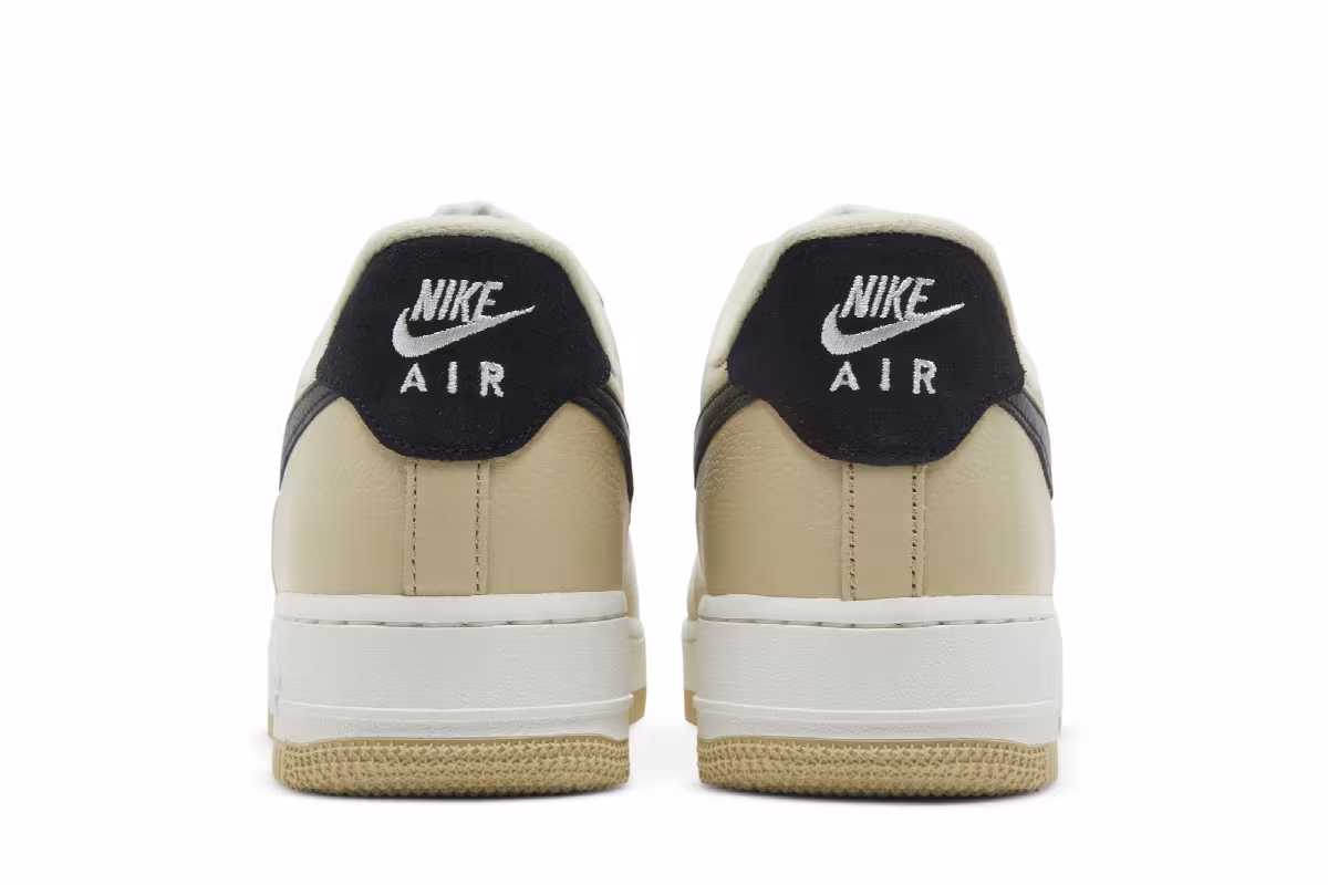 Nike Air Force 1 Team Gold, view 7