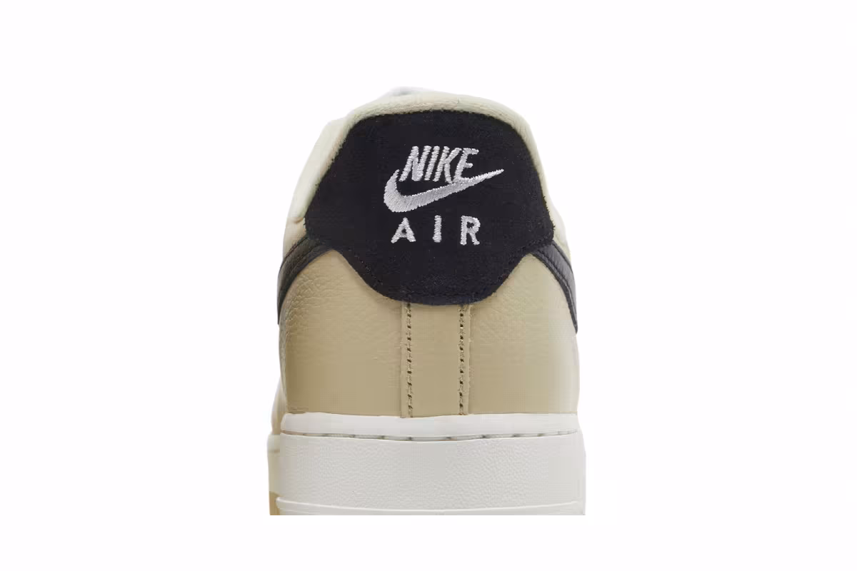Nike Air Force 1 Team Gold, view 8