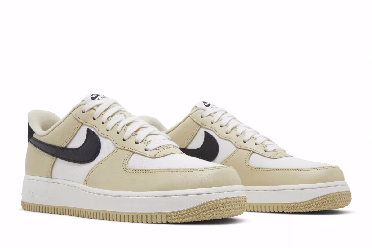 Nike Air Force 1 Team Gold, view 9