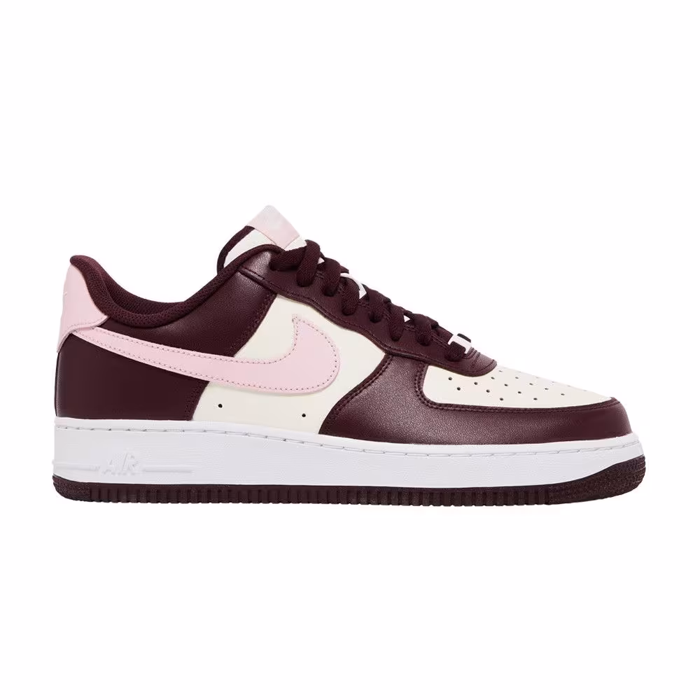 Nike Air Force 1 Valentine's Day 2023