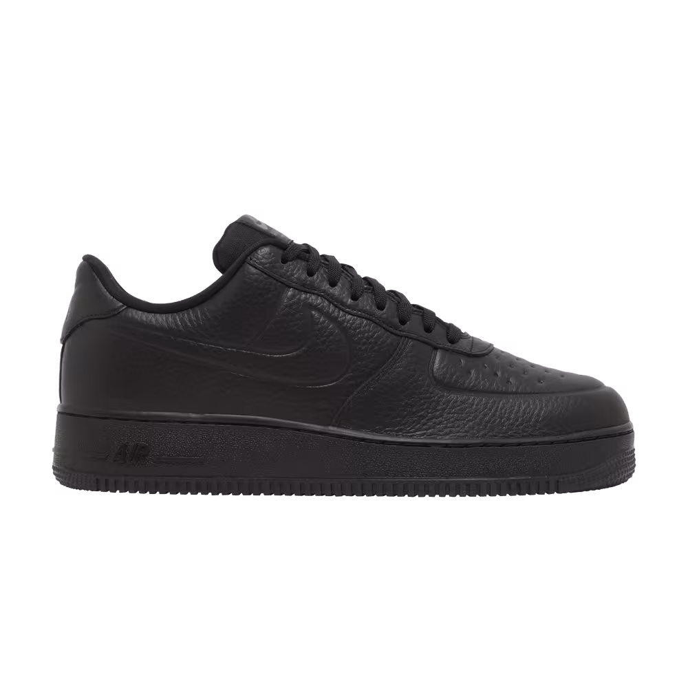 Nike Air Force 1 Triple Black