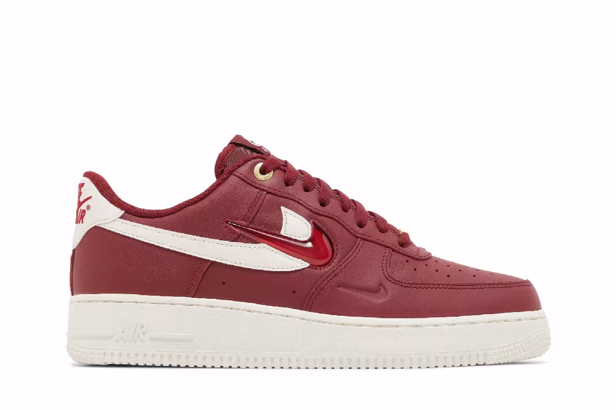 Nike Air Force 1 Join Forces - Team Red, view 2