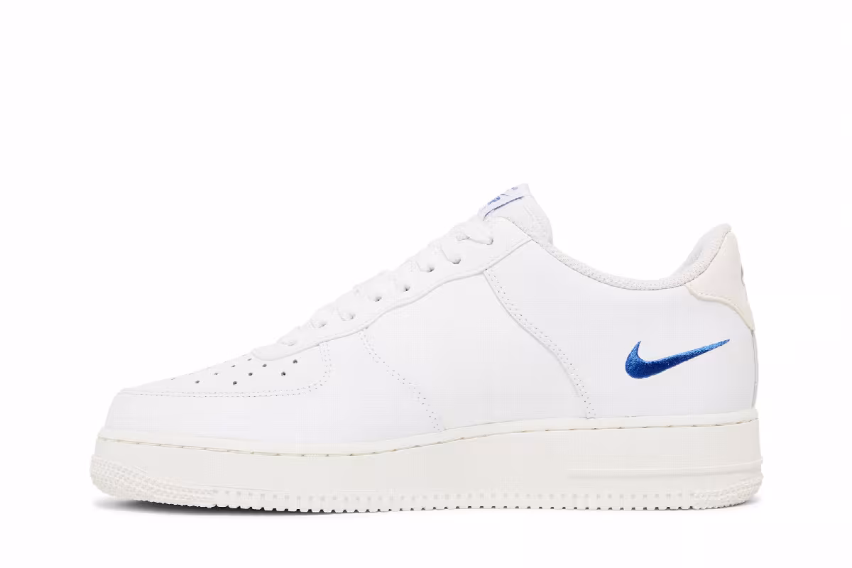 Nike Air Force 1 Low Multi-Swoosh, view 4