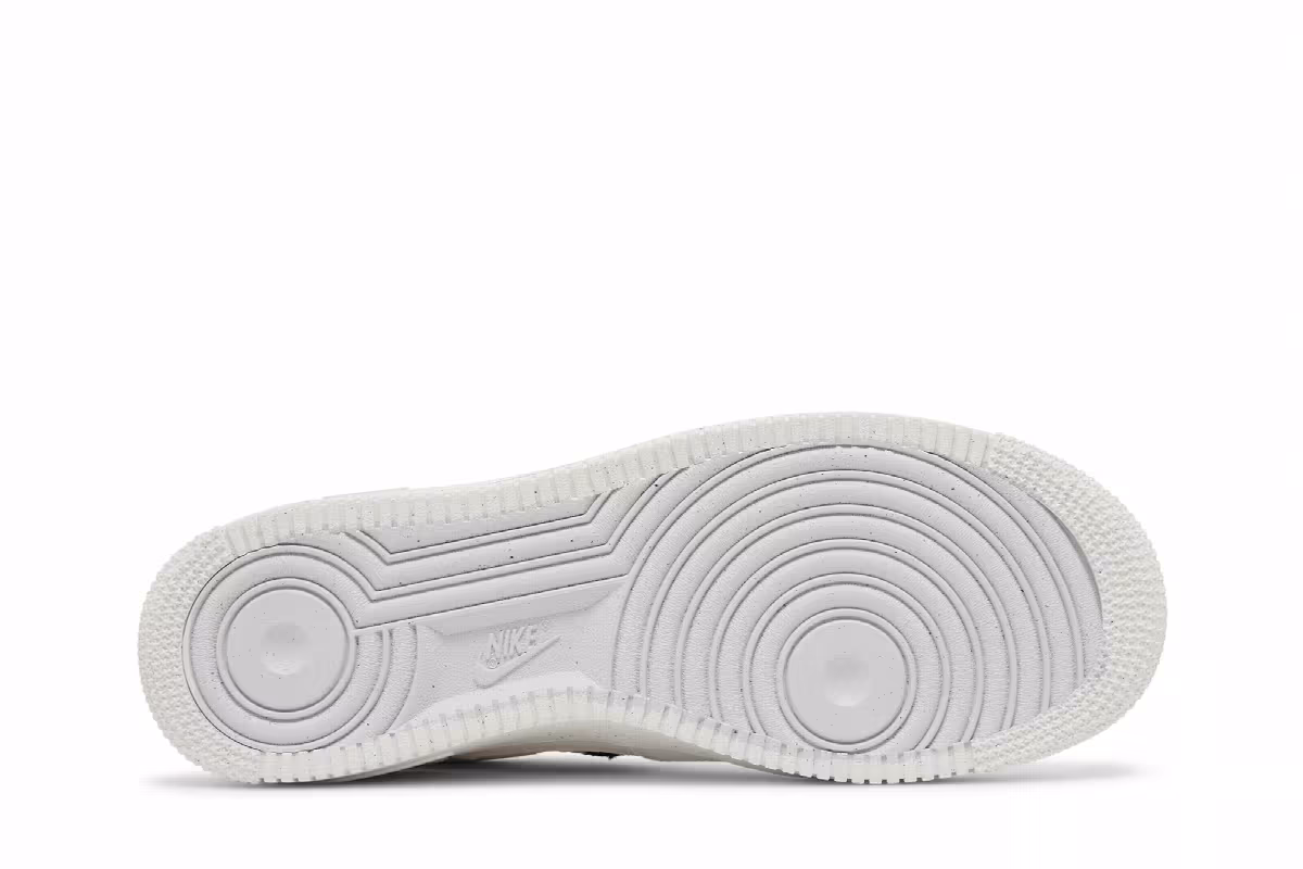Nike Air Force 1 Low Sun Club - White Shark's Fin, view 5