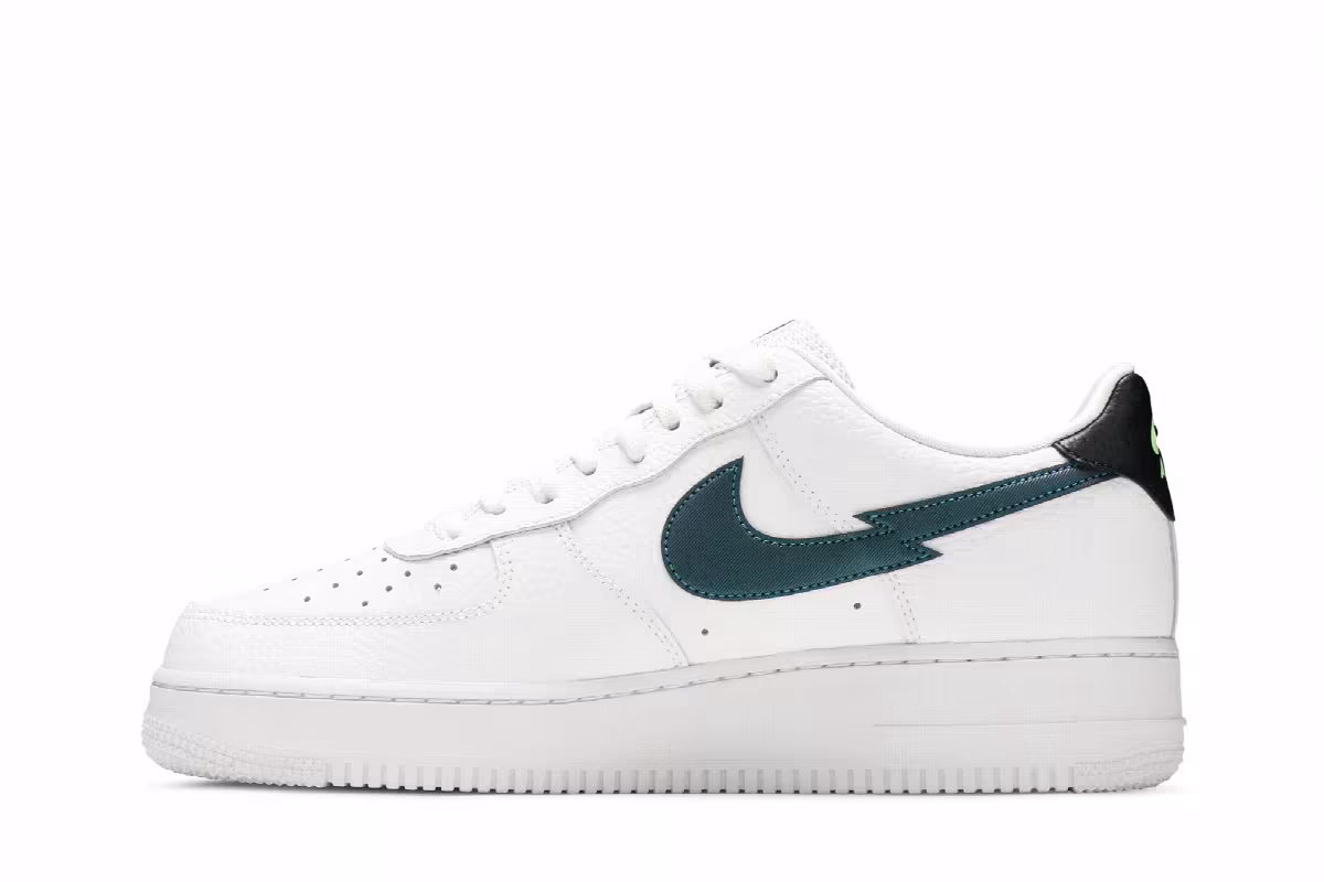 Nike Air Force 1 Low Lightning Bolt, view 4