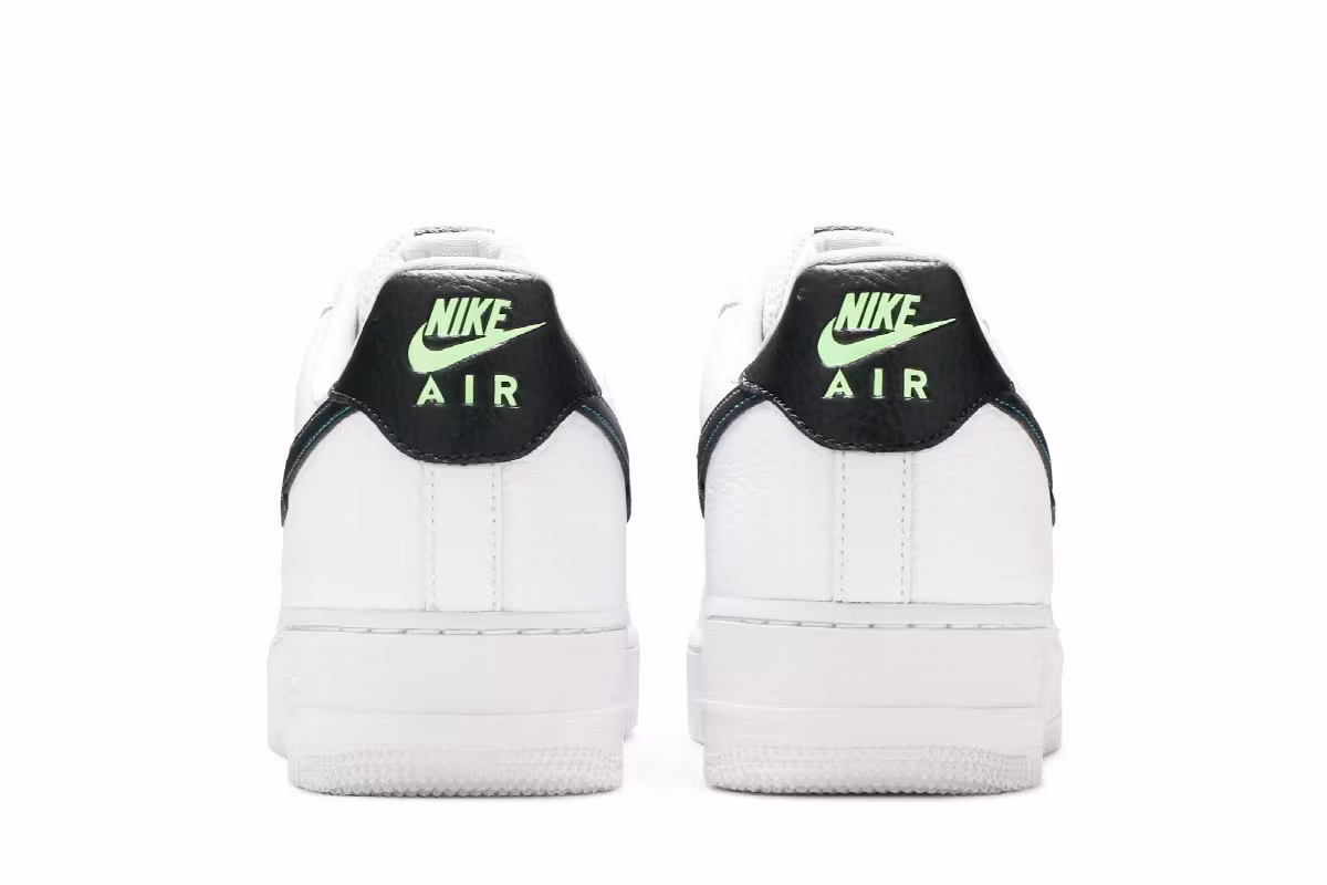 Nike Air Force 1 Low Lightning Bolt, view 7