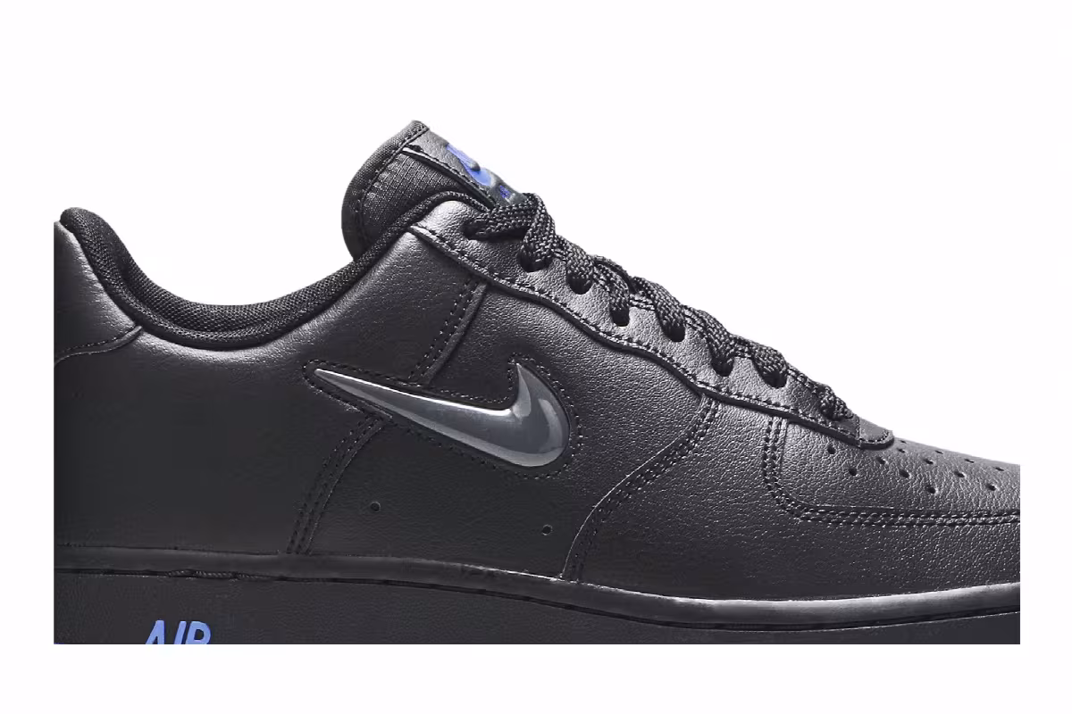 Nike Air Force 1 Low Jewel Black, view 3