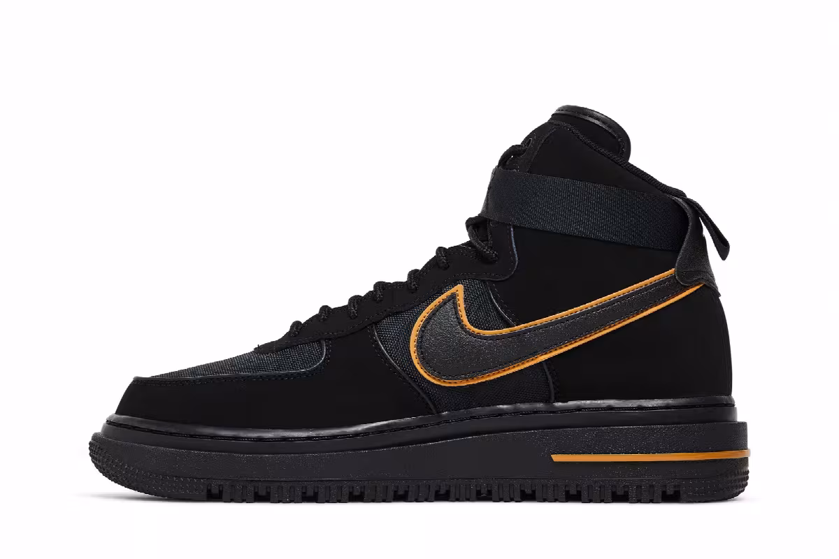 Nike Air Force 1 Boot Black University Gold, view 4
