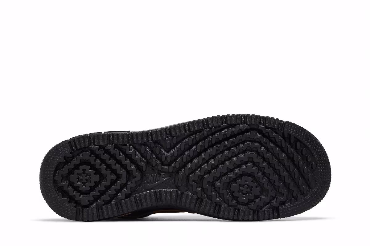 Nike Air Force 1 Boot Black University Gold, view 5