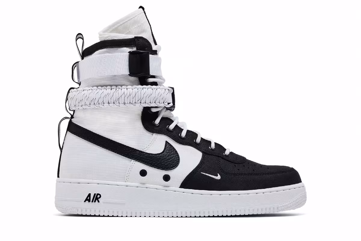 Nike Special Field Air Force 1 Panda, view 2