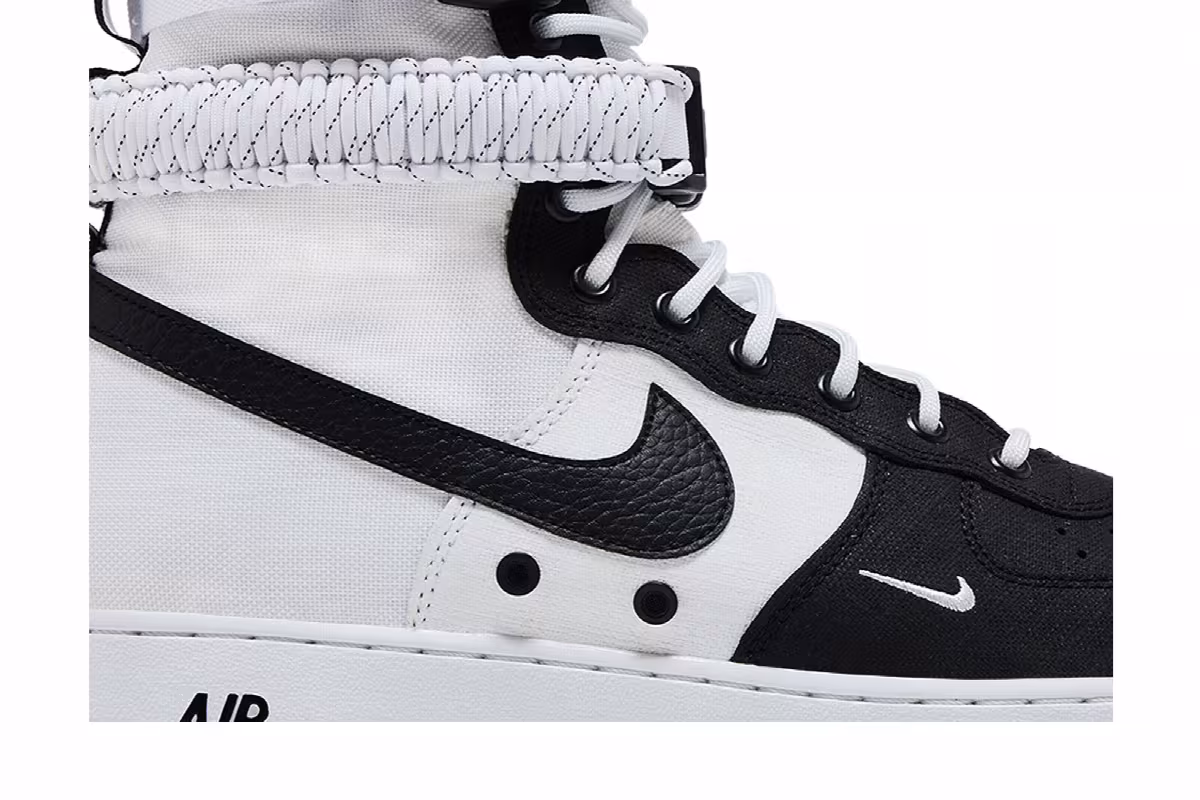 Nike Special Field Air Force 1 Panda, view 3