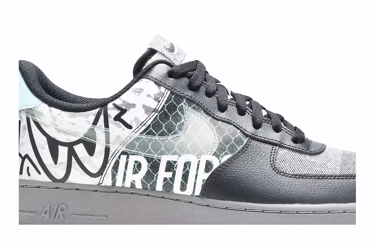 Nike Air Force 1 Low Premium Off Noir, view 3