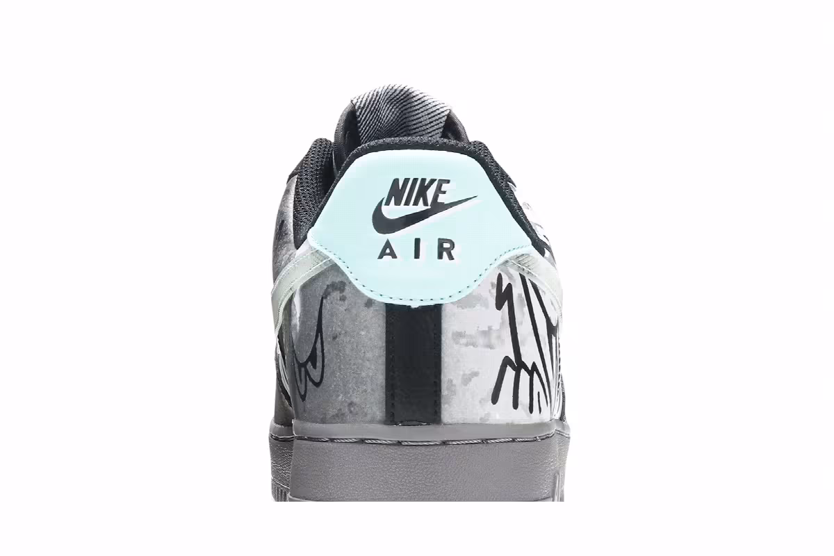 Nike Air Force 1 Low Premium Off Noir, view 8
