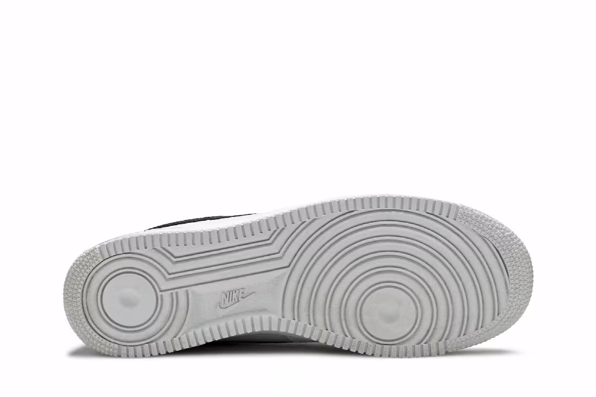 Nike Air Force 1 Low Transparent White Black, view 5
