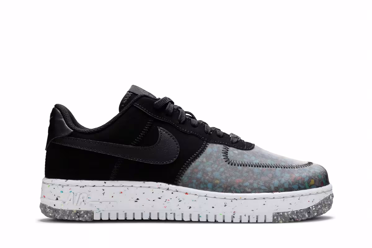 Nike Air Force 1 Crater Black Photon Dust, view 2