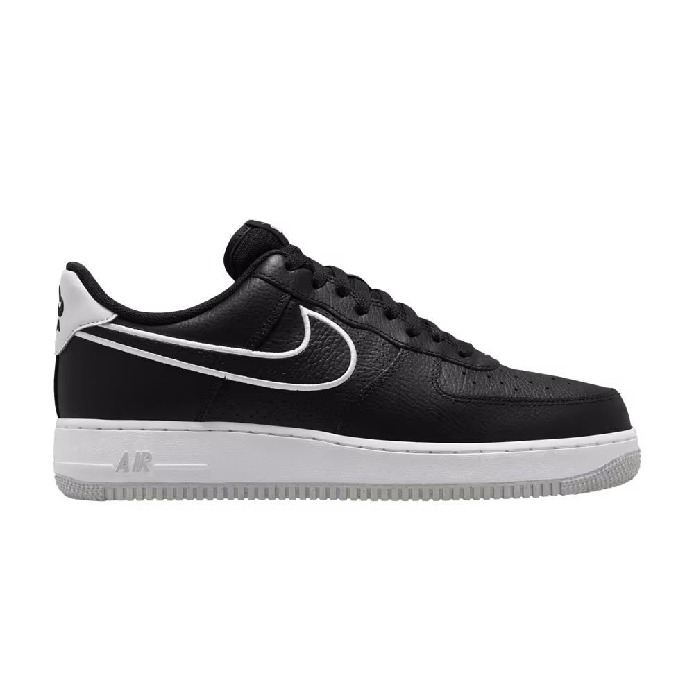Nike Air Force 1 Embroidered Swoosh - Black