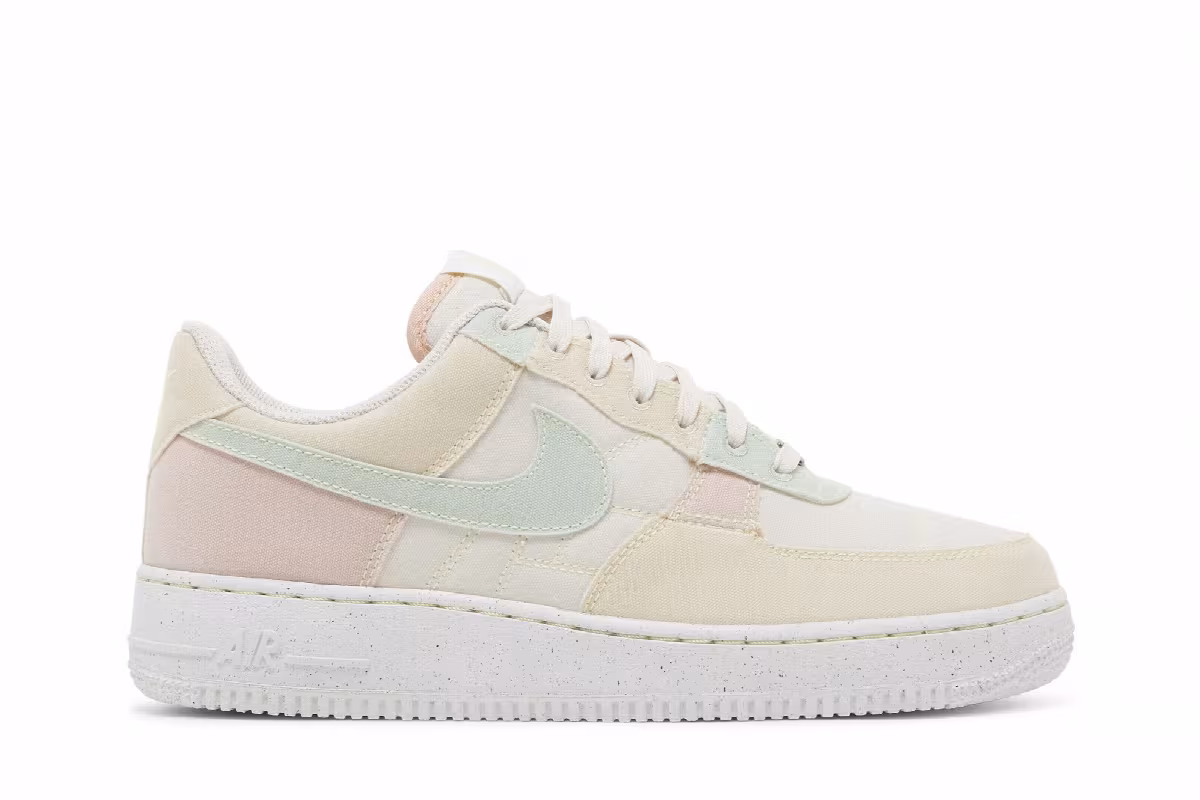 Nike Air Force 1 Structured, view 2