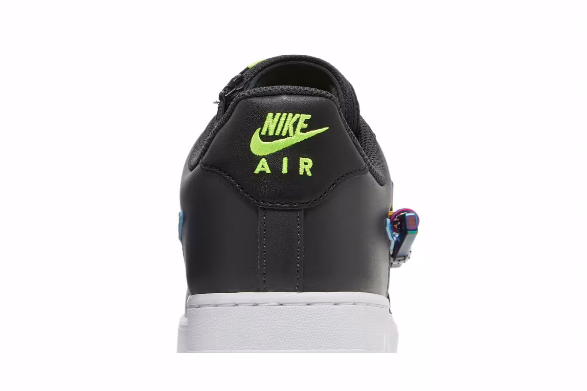 Nike Air Force 1 Carabiner, view 8