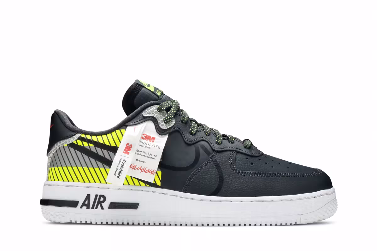 3M x Nike Air Force 1 React LX Anthracite Volt, view 2