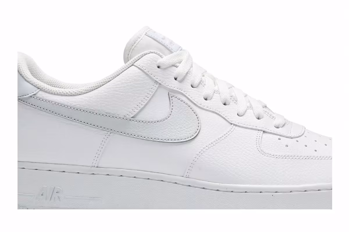Nike Air Force 1 Low White Metallic Silver, view 3