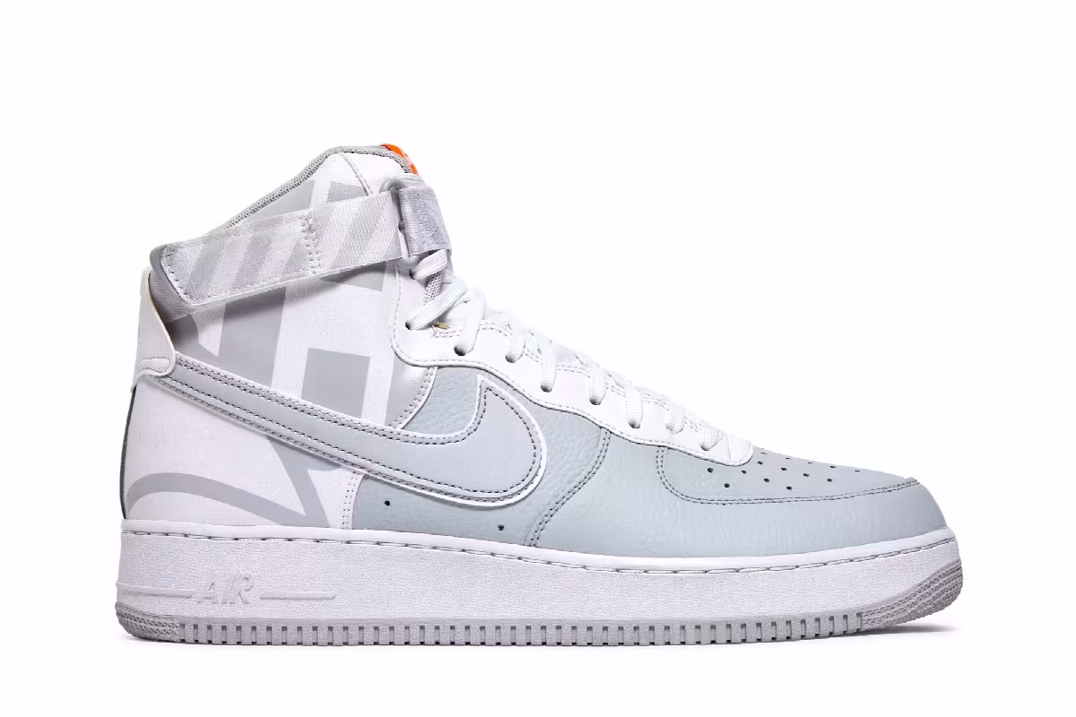 Nike Air Force 1 High 07 LV8 Matte Silver, view 2