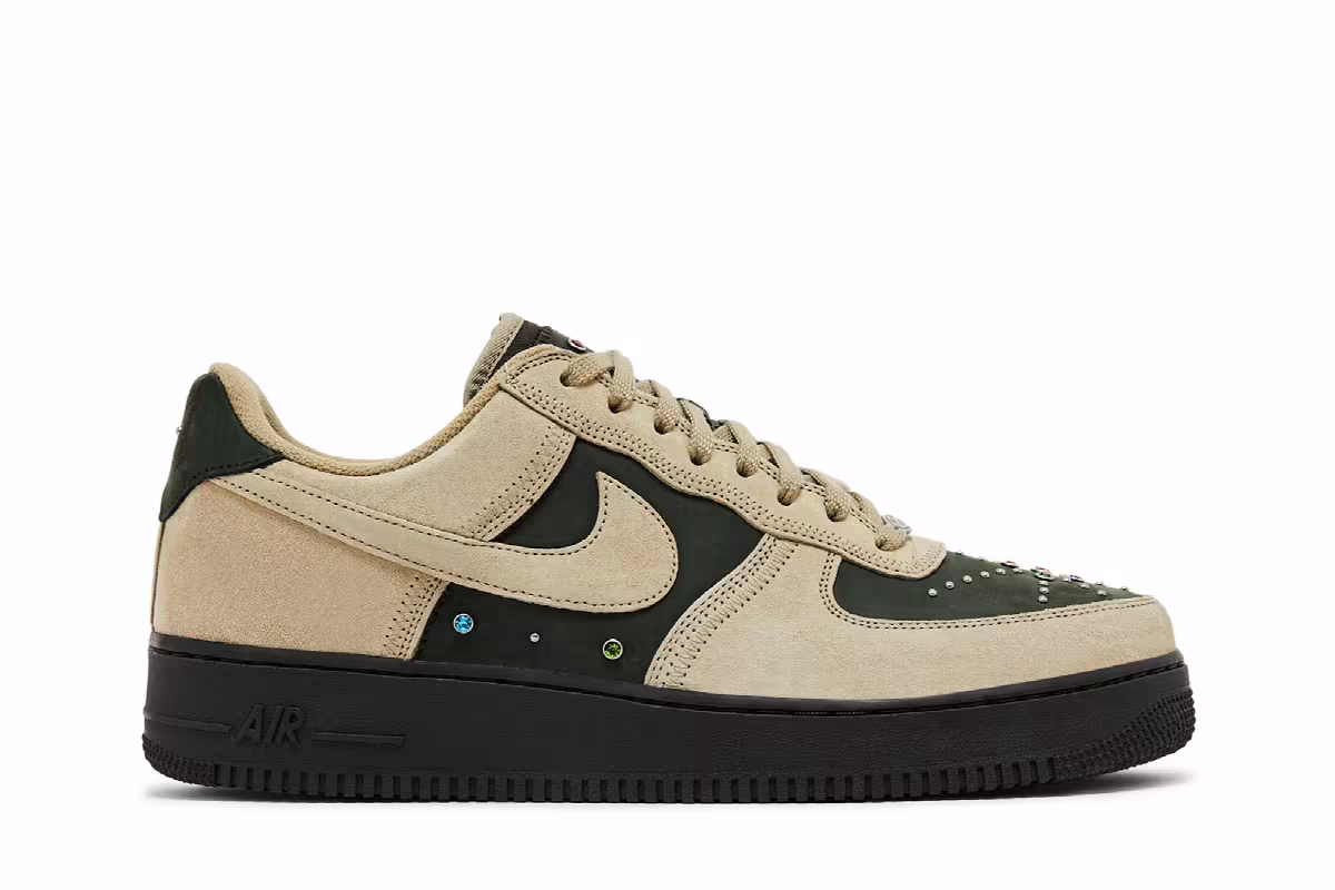 Nike Air Force 1 Low Dark Army Neutral Olive Gems, view 2