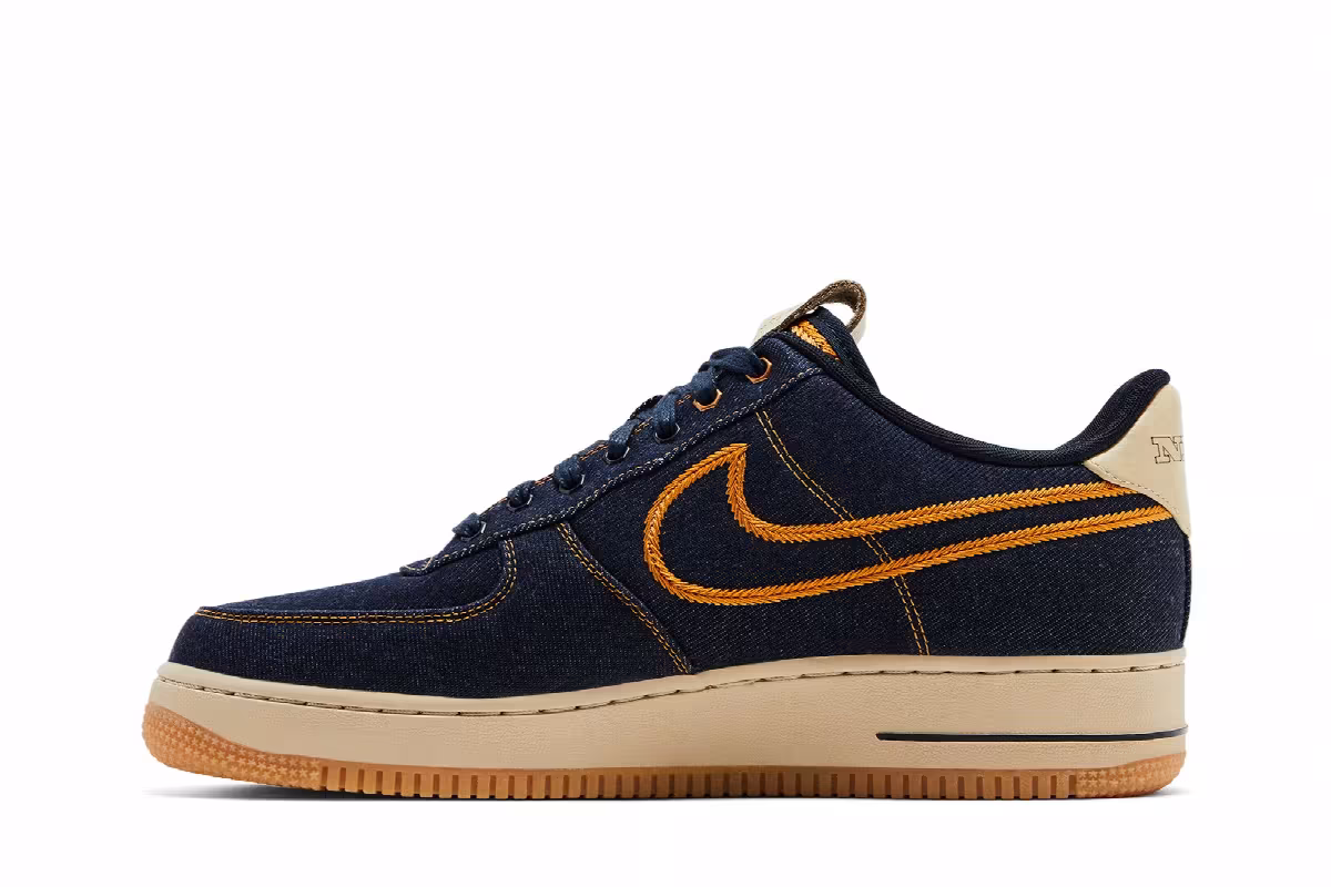 Nike Air Force 1 Low Premium Denim, view 4