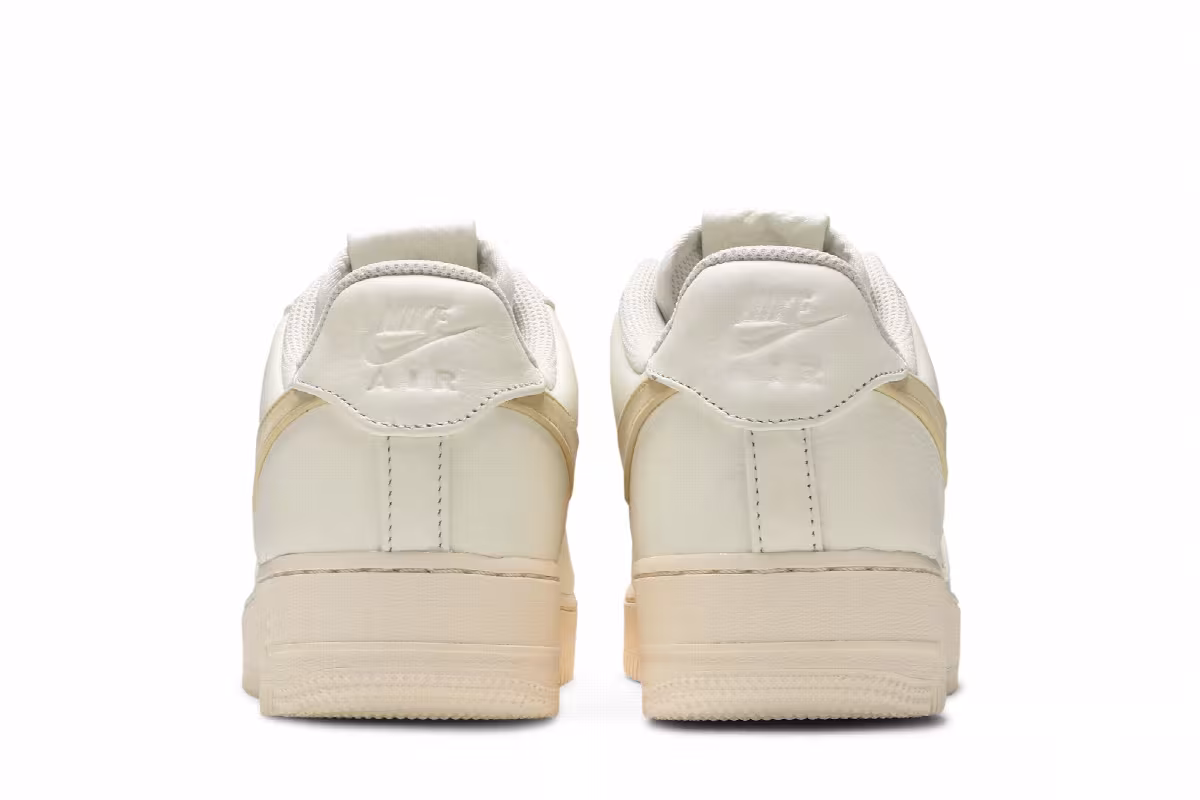 Nike Air Force 1 Low Oversize Swoosh Sail, view 7