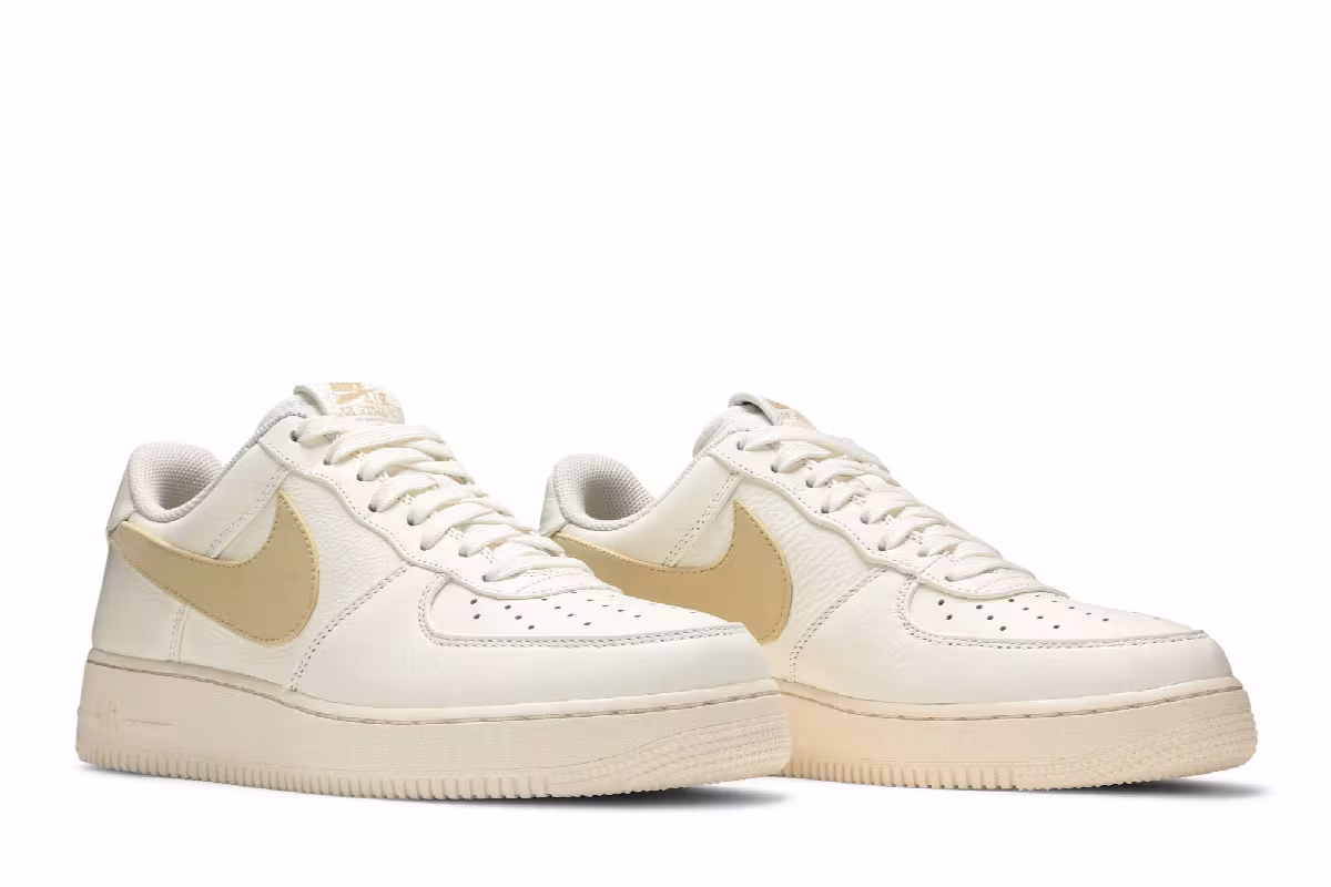 Nike Air Force 1 Low Oversize Swoosh Sail, view 9