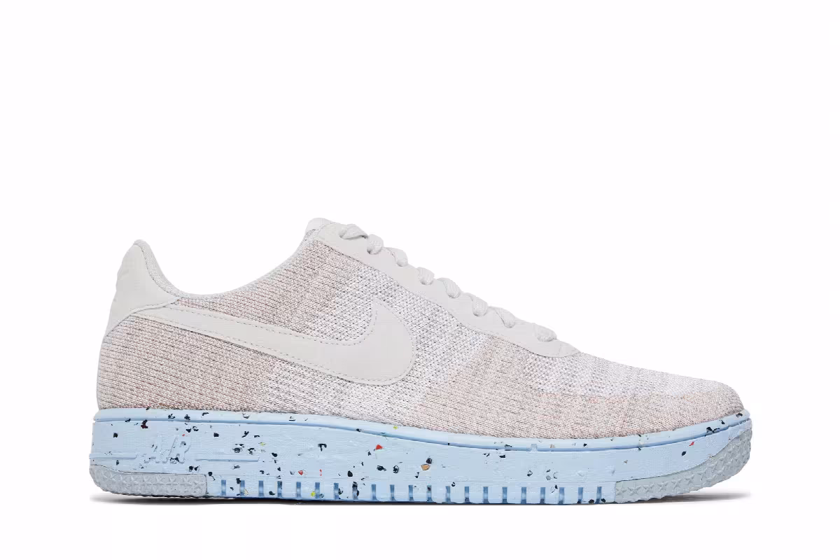 Nike Air Force 1 Crater Flyknit White Chambray Blue, view 2