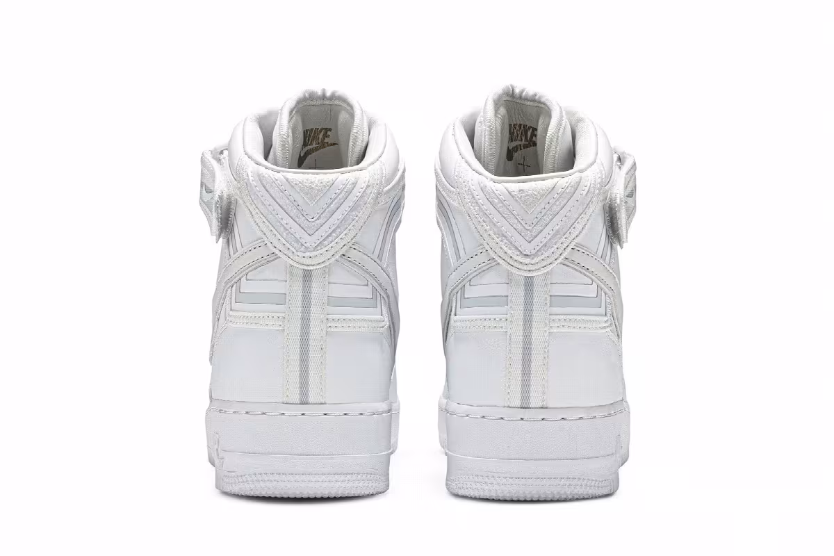 Riccardo Tisci x Nike Air Force 1 Mid SP Triple White, view 7