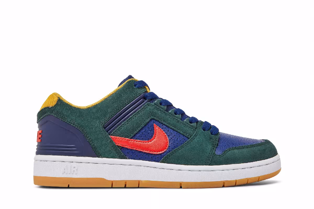Nike Air Force 2 Low SB Midnight Green, view 2