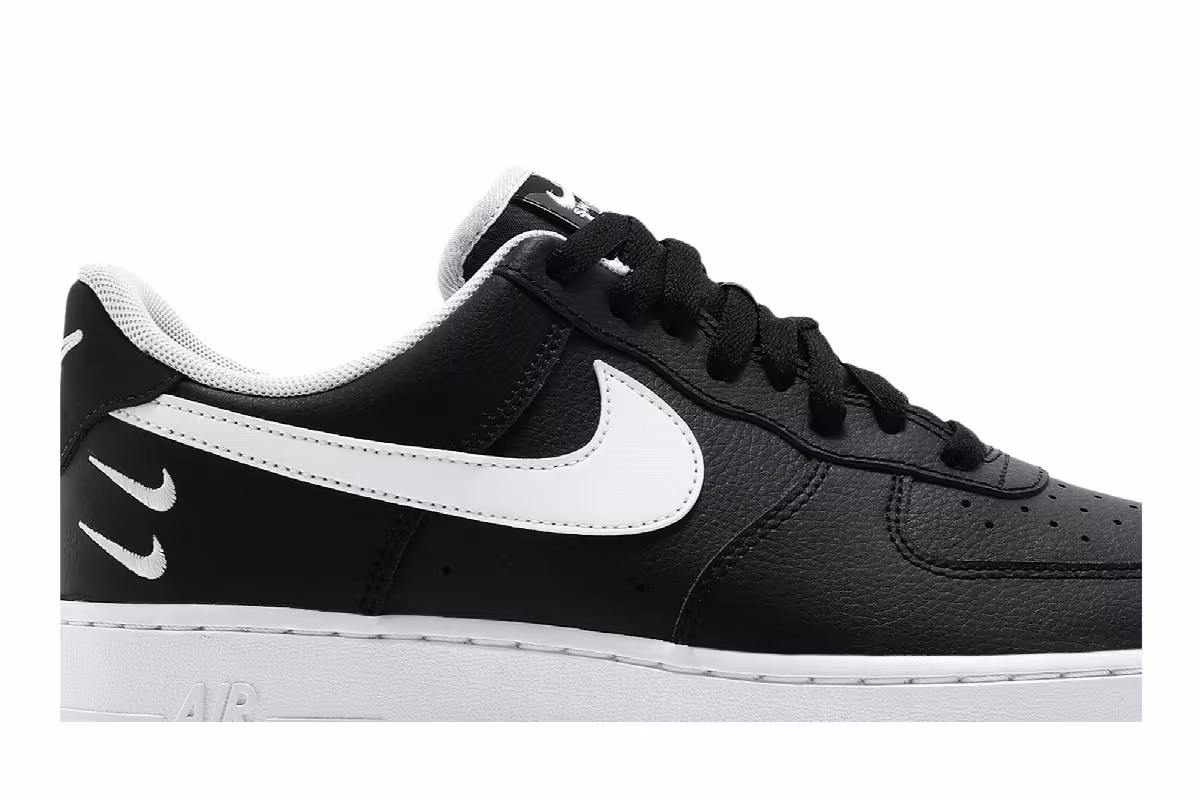 Nike Air Force 1 Double Swoosh - Black White, view 3