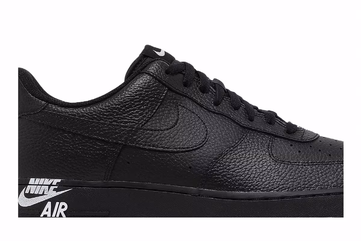 Nike Air Force 1 Low Emblem, view 3