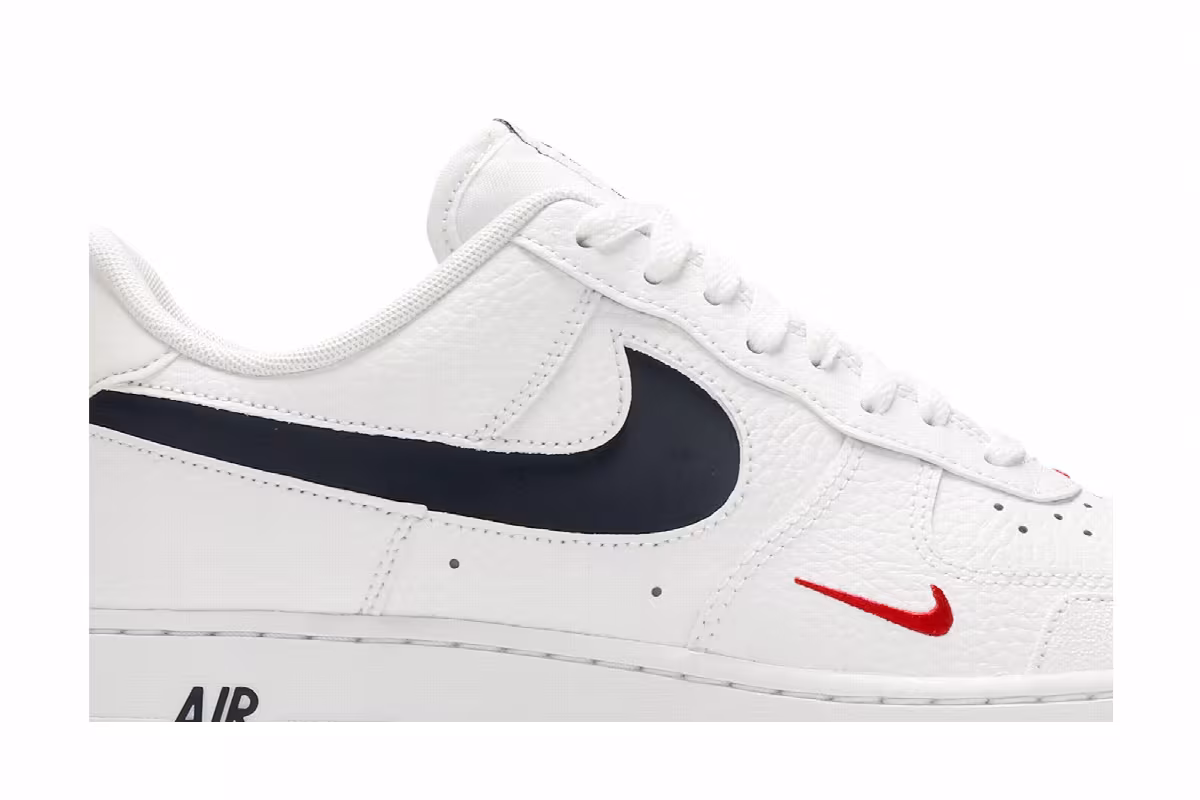 Nike Air Force 1 LV8 Patriots, view 3