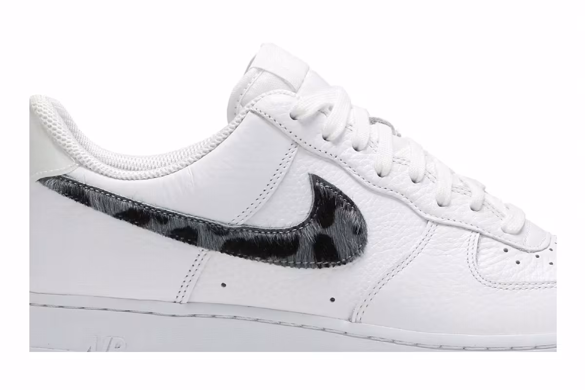 Nike Air Force 1 Low Blue Snakeskin, view 3