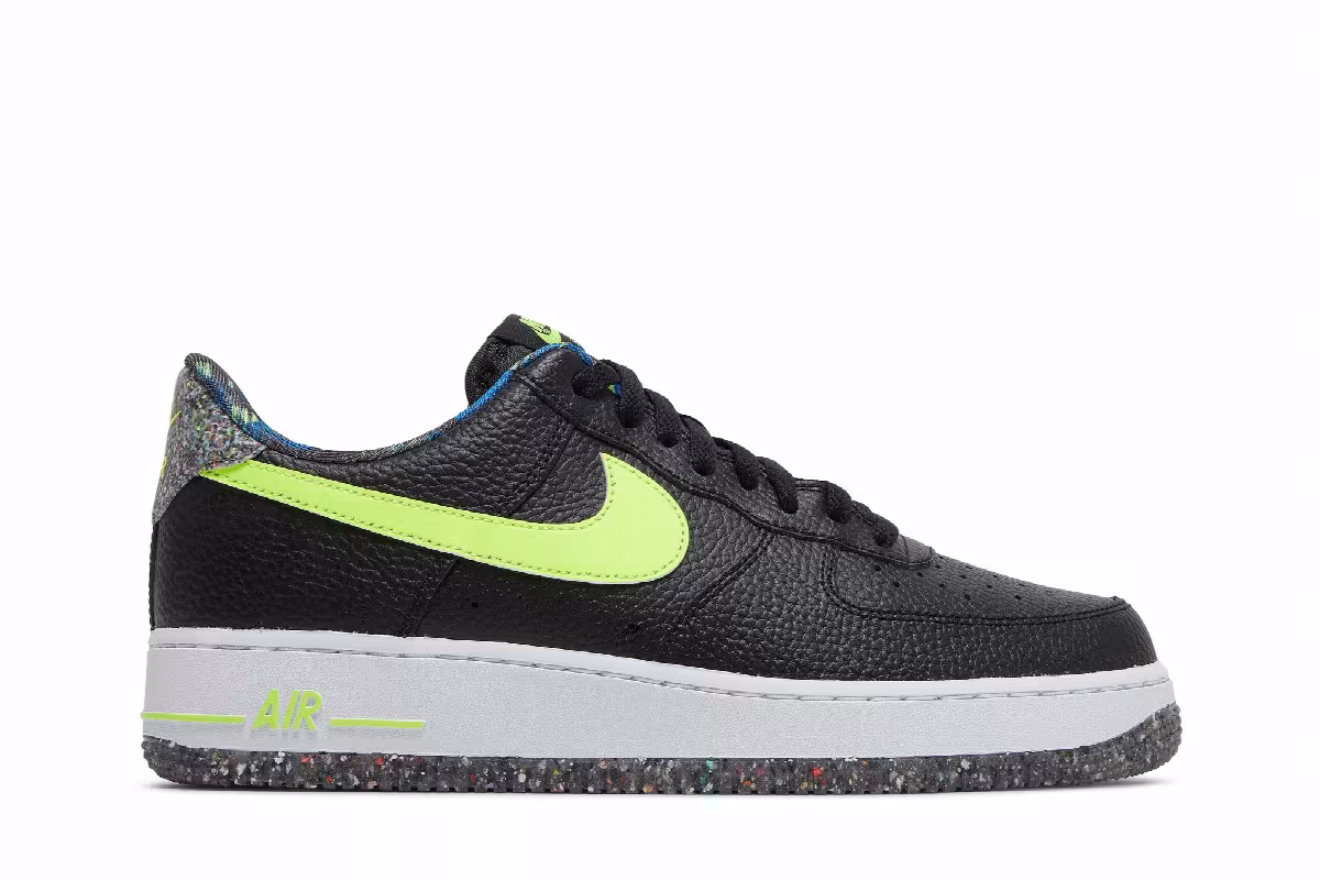 Nike Air Force 1 Low Black Volt, view 2